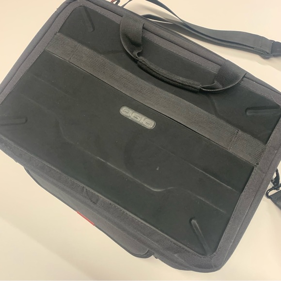 Ogio laptop messenger bag - Picture 4 of 9